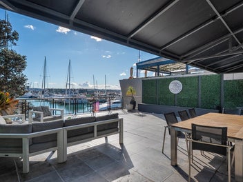 Waterfront, large deck and carpark