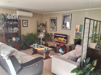 Image 1 of 18
