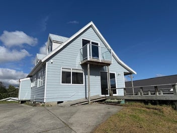 Image 1 of 17
