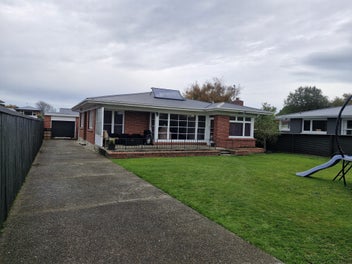 Image 1 of 10