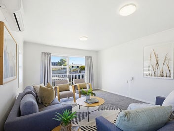 SUNSETS, SEAVIEWS & EASY LIVING