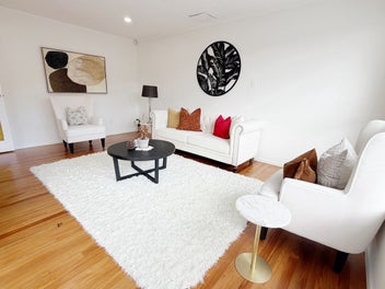 Henderson Heights Entry Residence Home