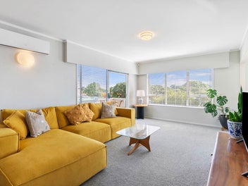 Light Bright & Beautiful!