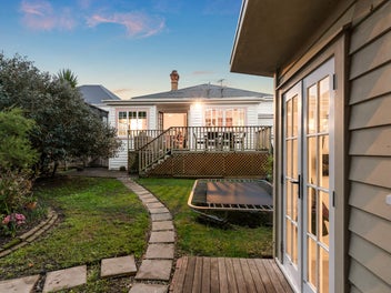 "The Avenues" Character, Space & Future Potential