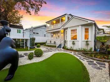 Modernized Classic Villa with Granny Flat