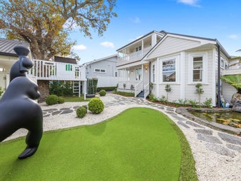Modern Classic Villa with Granny Flat