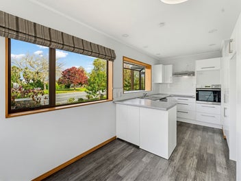 Sunny, Secure & So Convenient