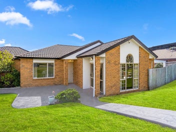 Corner Site Beauty – Convenience at Its Best!