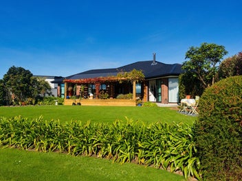 The Best of Kaikoura at your Doorstep!