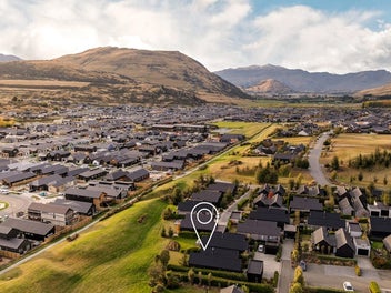 The Perfect Start in Queenstown's Finest Suburbs