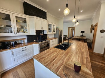 Expansive family home