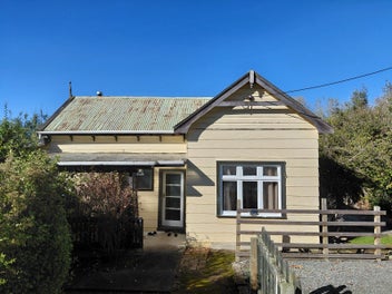 Image 1 of 22