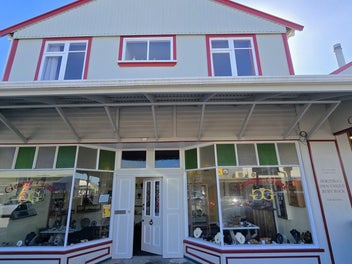 Investment opposite the beach