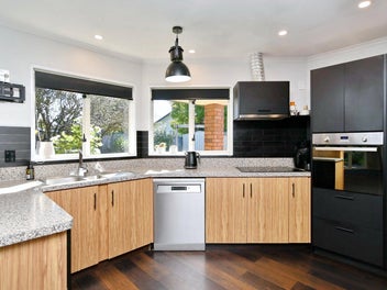 Dress Circle Location