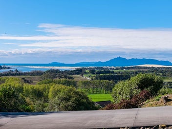 Endless Possibilities: Exceptional Dual-Dwelli...