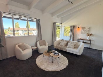 Fresh, Sunny & Move-In Ready