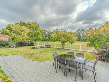 Private Parkside Family Living