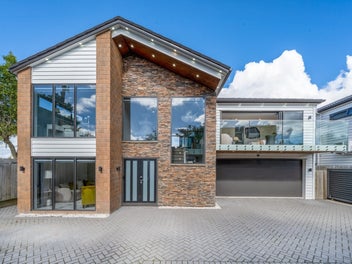 Bespoke living on Bledisloe