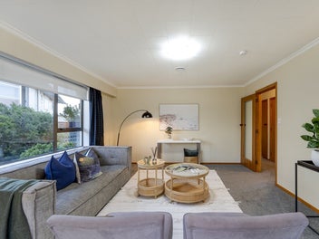 Spacious Two Bedroom Home with Double Glazing!