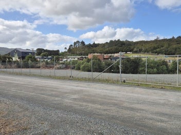 Image 1 of 5