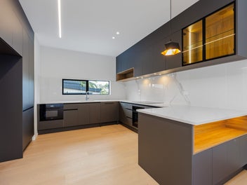 Premium Orakei Living