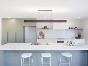 Brand new, stylish, privately positioned!