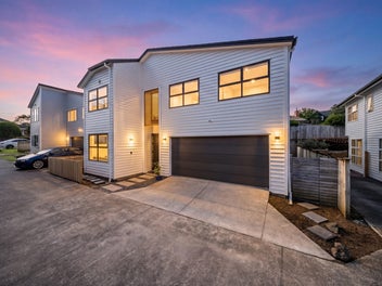 Sunny, Spacious Home in a Prime Location