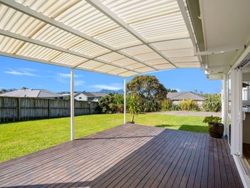 RUAKAKA PRICE REDUCTION. VENDOR MEETS THE MARKET.