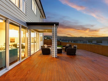 XL Family Home - Multi Gen Living