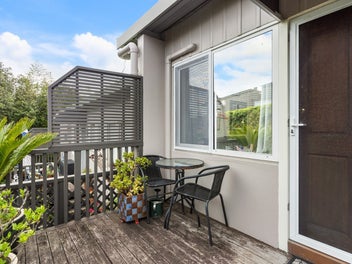 Affordable Meadowbank Gem