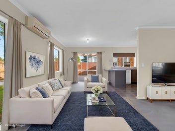 Brick, Bright, Freehold & Best Location!