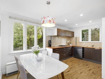 Private, Peaceful Living with Water Views