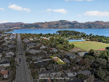 Coastal Charm & Flexibility!