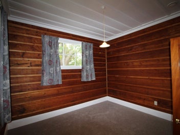 Waipoua Forest Escape + Big Garages
