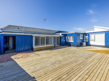 No Plan B - Must be Sold