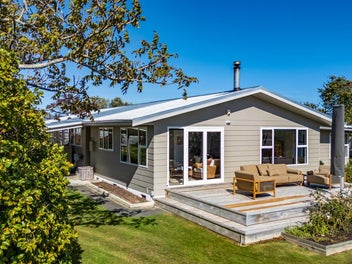 Spacious Effortless Modern Living