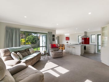 Modern Living, Unbeatable Location