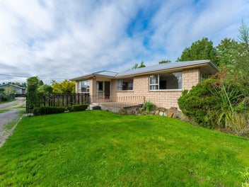 Image 1 of 20