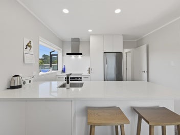 Space, Sun & Smart Living