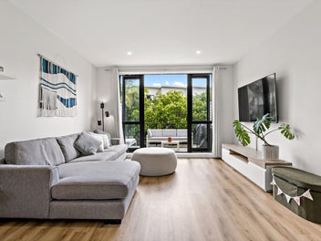 Spacious & Immaculate!