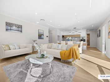 Flexible Living with Dual Kitchens & Dual Ensuites