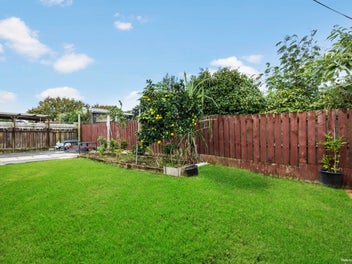 Charming 2-Bedroom Home in Prime Manurewa Location