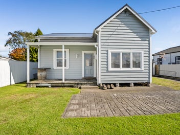 Character Charm, Modern Ease