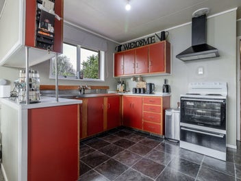 COMFORT, SIMPLICITY AND GREAT VALUE