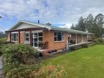 Image 1 of 31