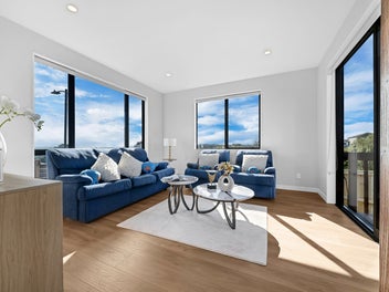 BUILT WITH LOVE - MOTIVATED VENDORS