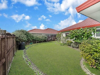 Fully Renovated, Brick & Tile - Botany College...