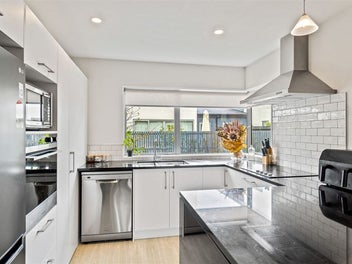 Easy Care Living Starts Here!