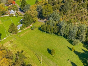 Skip the property chain - Trade houses
