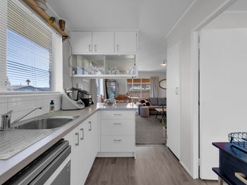 Solid Brick & Tile Start